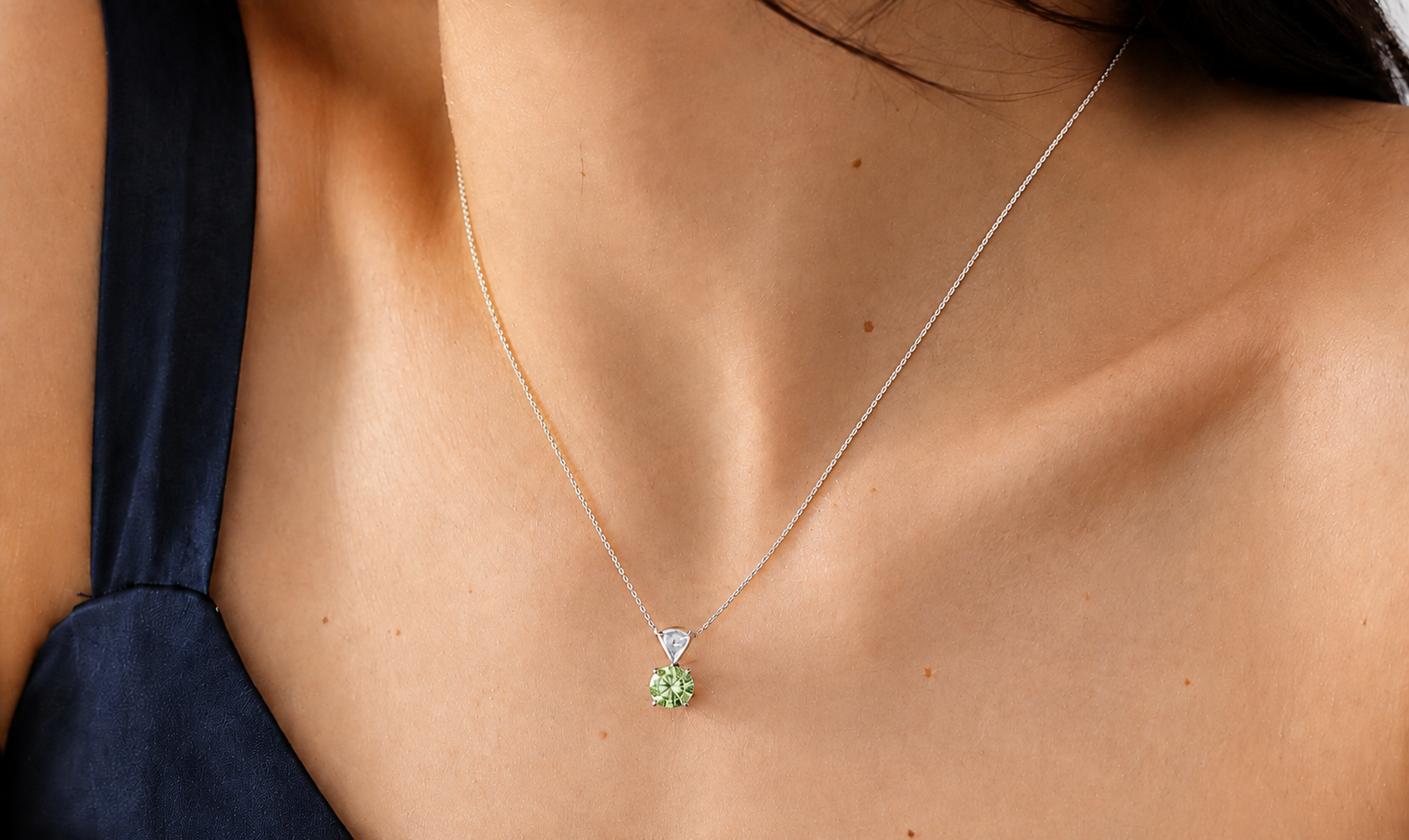 Green Lab Grown Diamond Solitaire Pendant Necklace – IGI Certified – 18K Gold